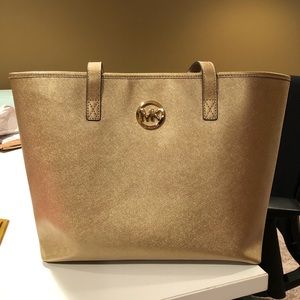 Michael Kors tote
